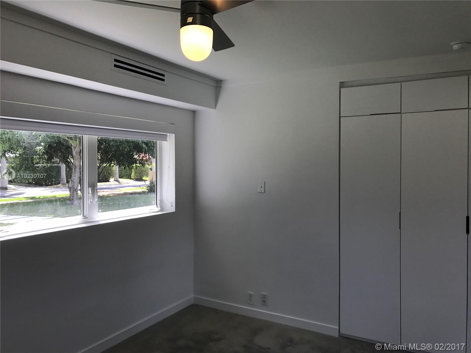 HOLLYWOOD LAKES SEC - Residential Lease