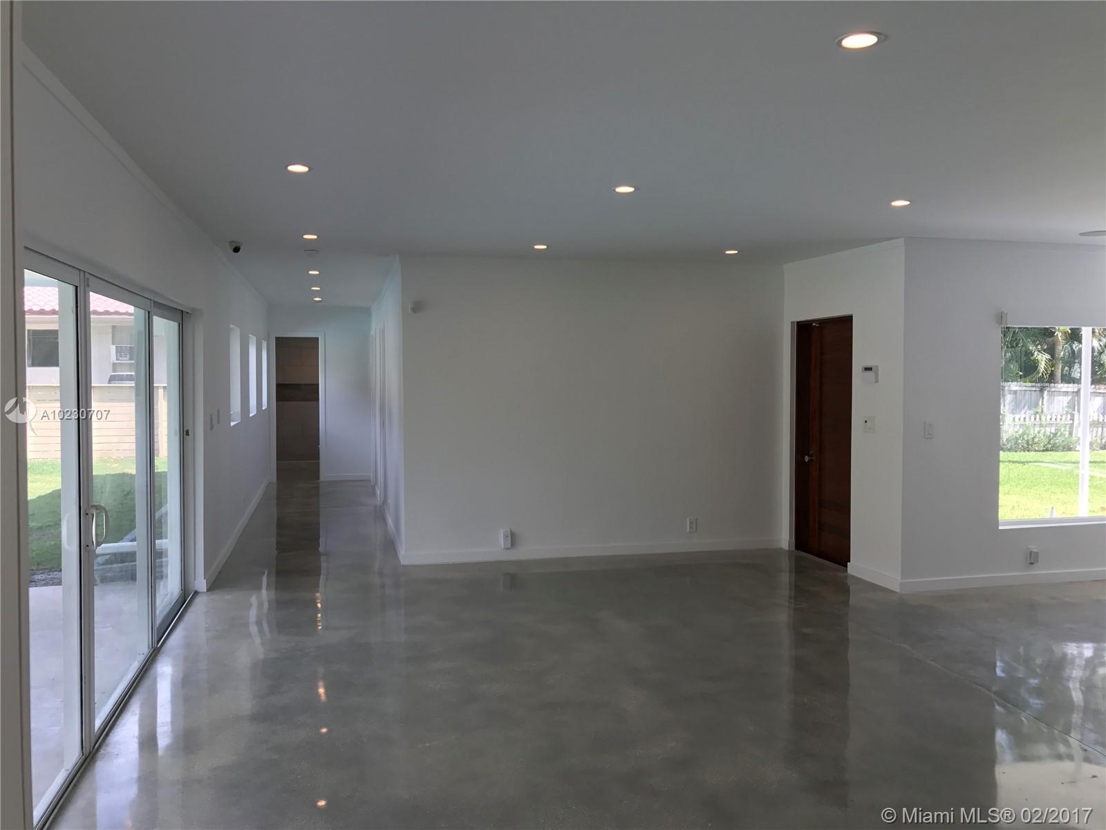 HOLLYWOOD LAKES SEC - Residential Lease