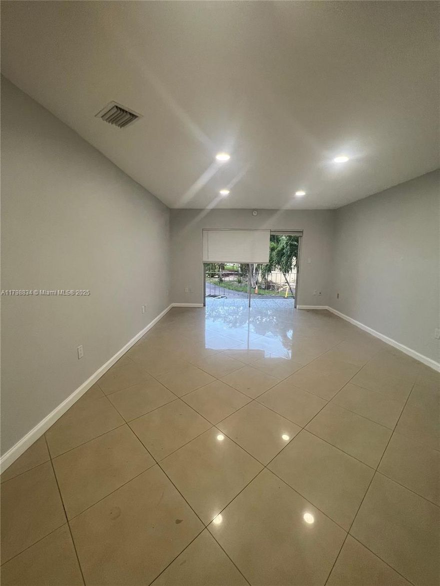 Great opportunity with 2 Beds / 2 Baths . Second floor unit in perfect location, dog friendly, tennis courts. Close to Dadeland Mall, University of Miami, Metro Station US 1 and highways. Property is tenant occupied. CASH ONLY no financing is available in this community. Please make your appointment through showing assist, 24 hours in advance.