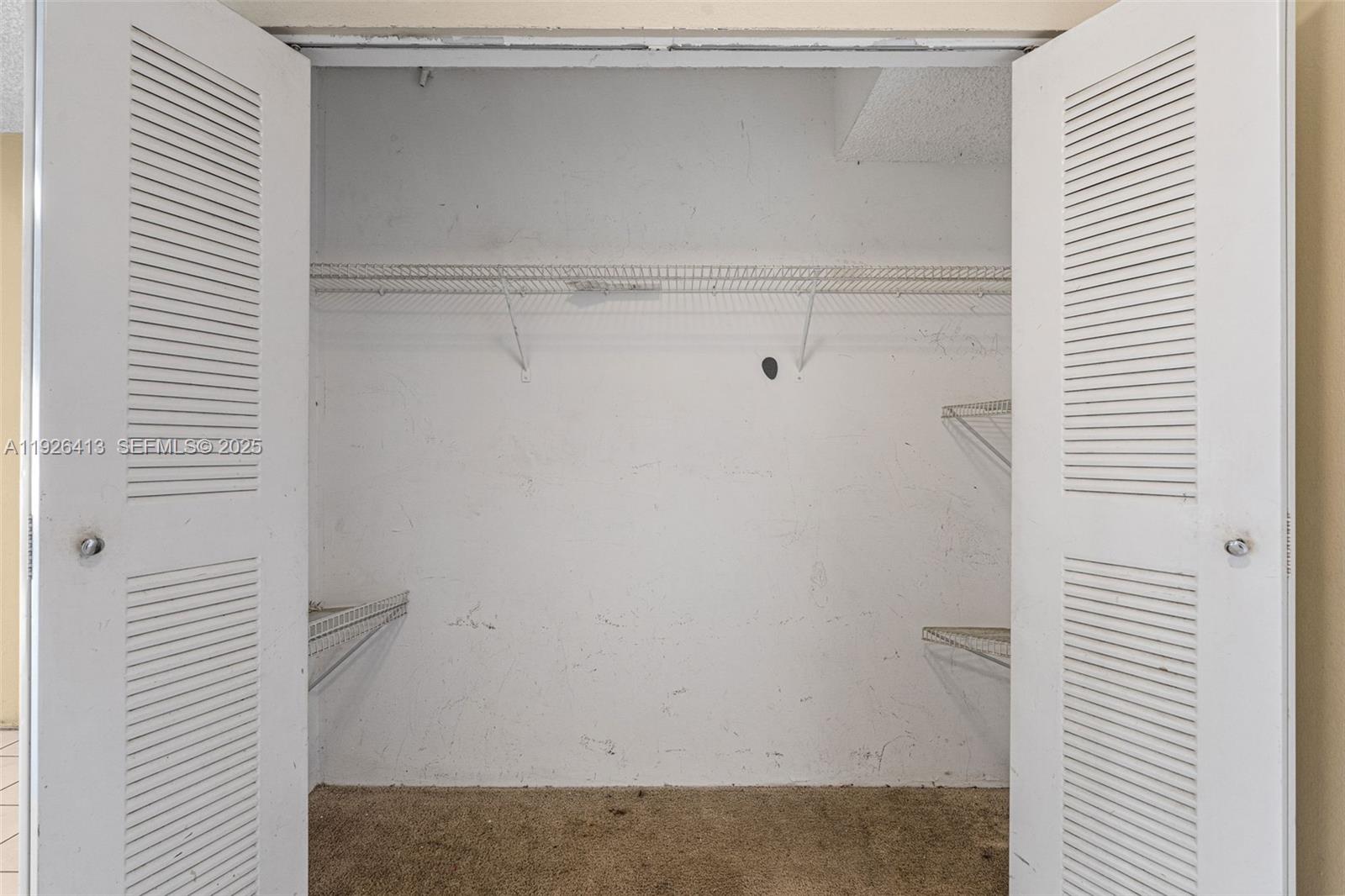 9371 Fontainebleau Blvd I112