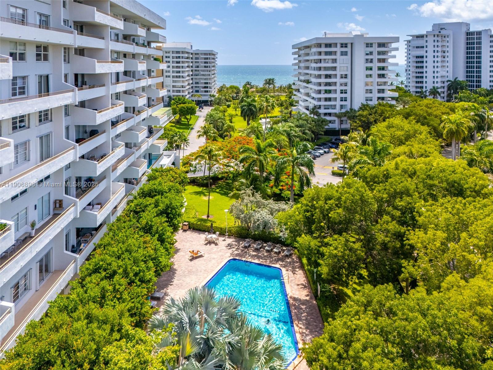 COMMODORE CLUB WEST CONDO - Residential Lease