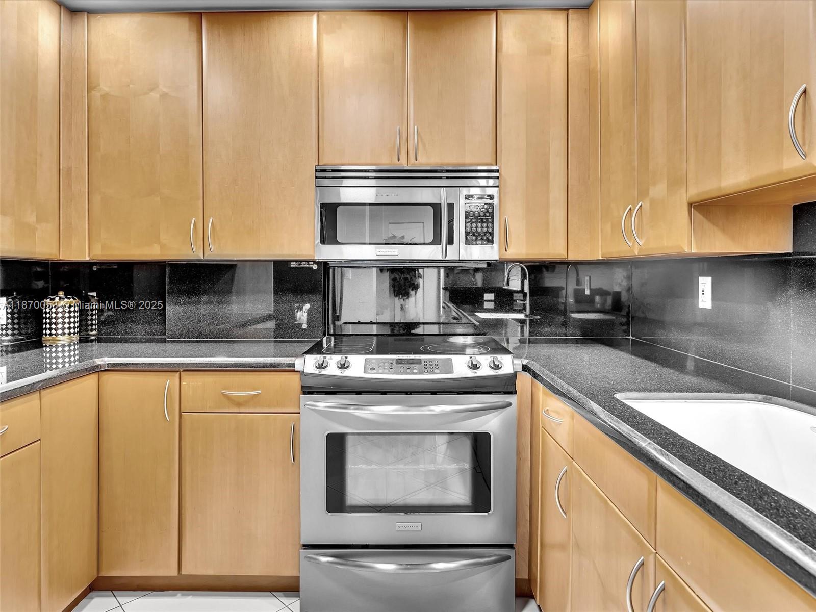 ALLINGTON TOWERS NORTH CO - Residential