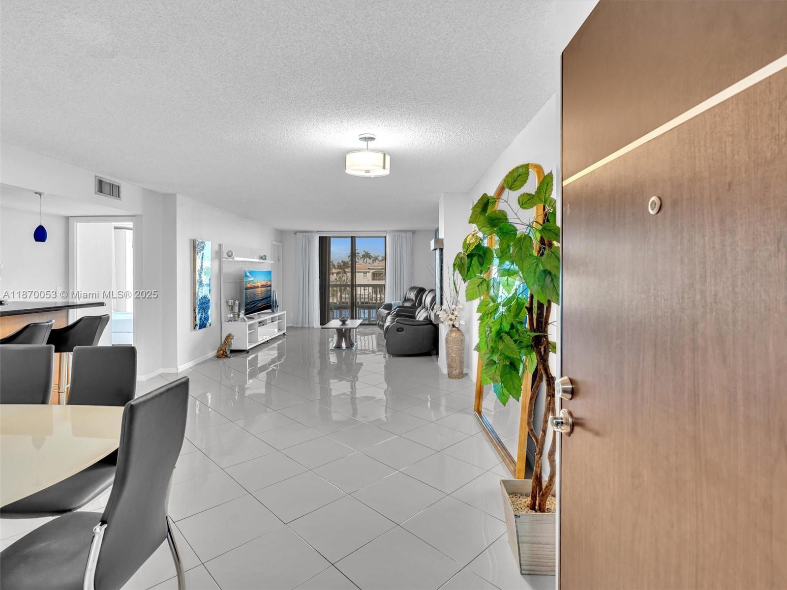 1500 S Ocean Dr 3E