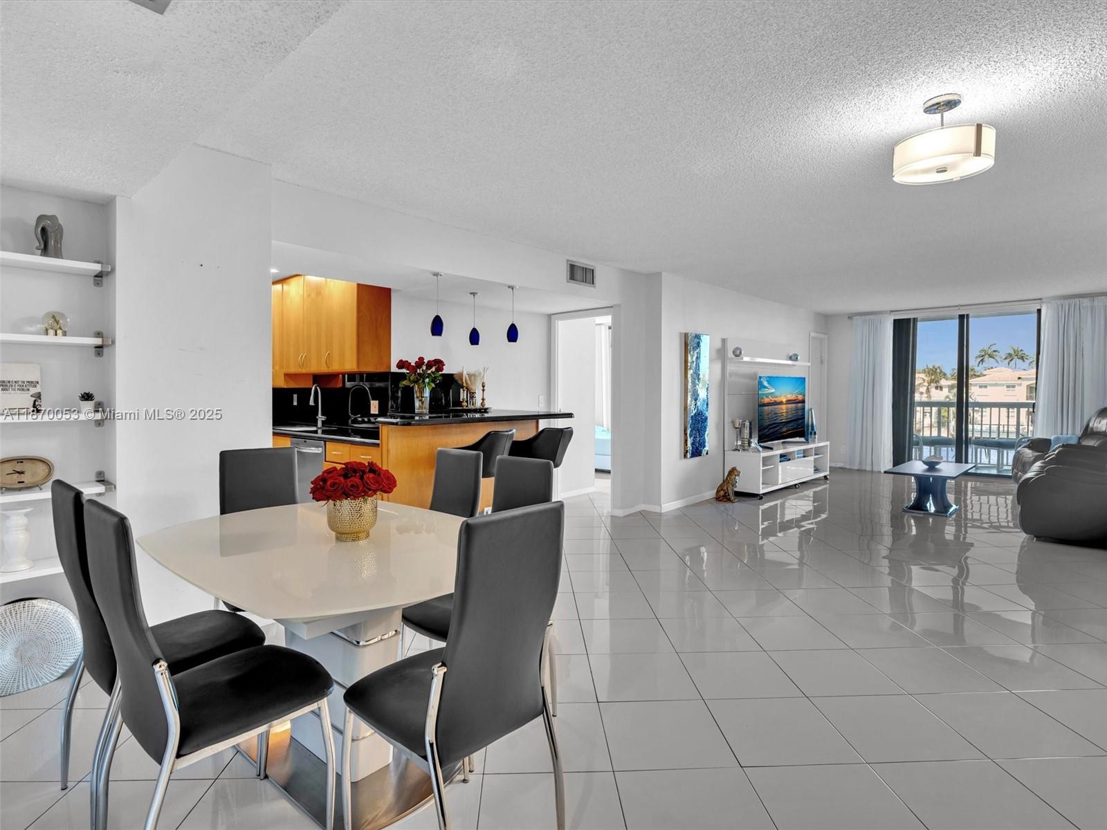 1500 S Ocean Dr 3E