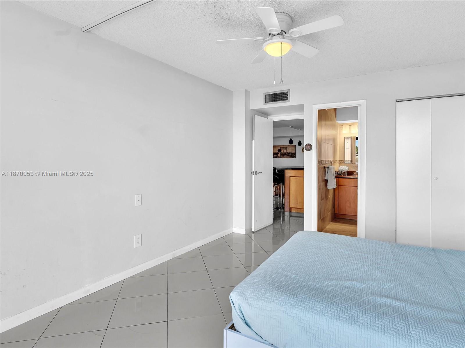 ALLINGTON TOWERS NORTH CO - Residential