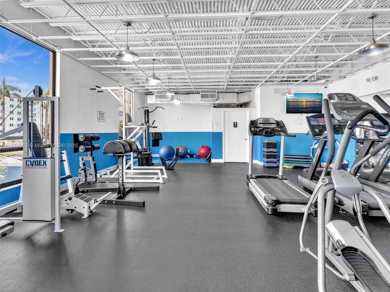 ALLINGTON TOWERS NORTH CO - Residential