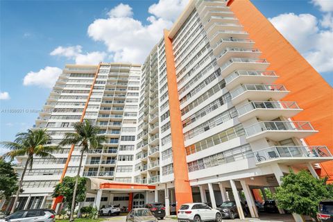 1351 NE Miami Gardens Dr 1111E Miami FL 33179