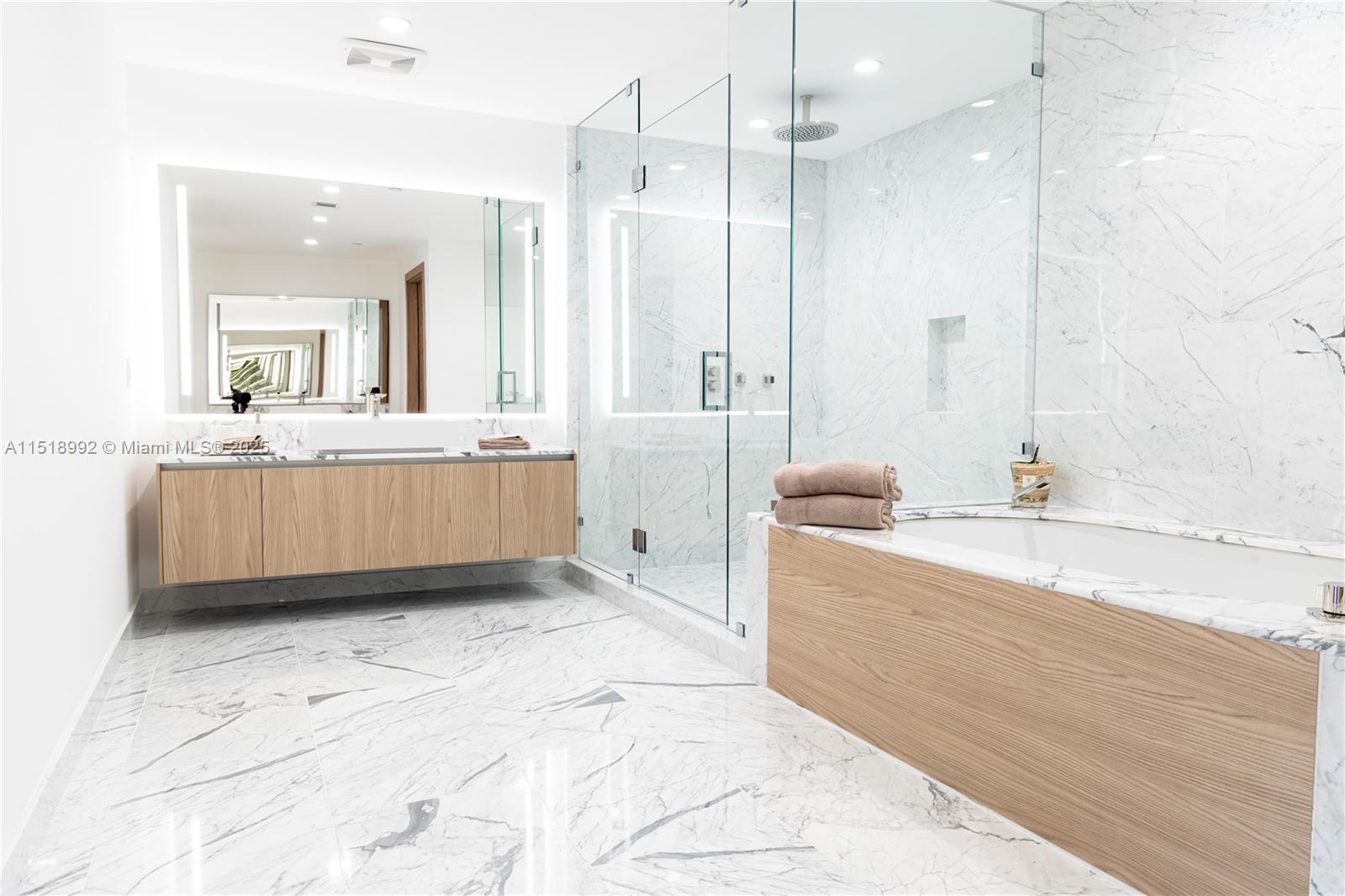 Onda Residences - Residential