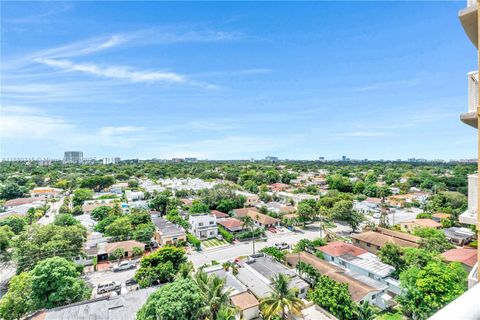 900 SW 8th St 1110 Miami FL 33130