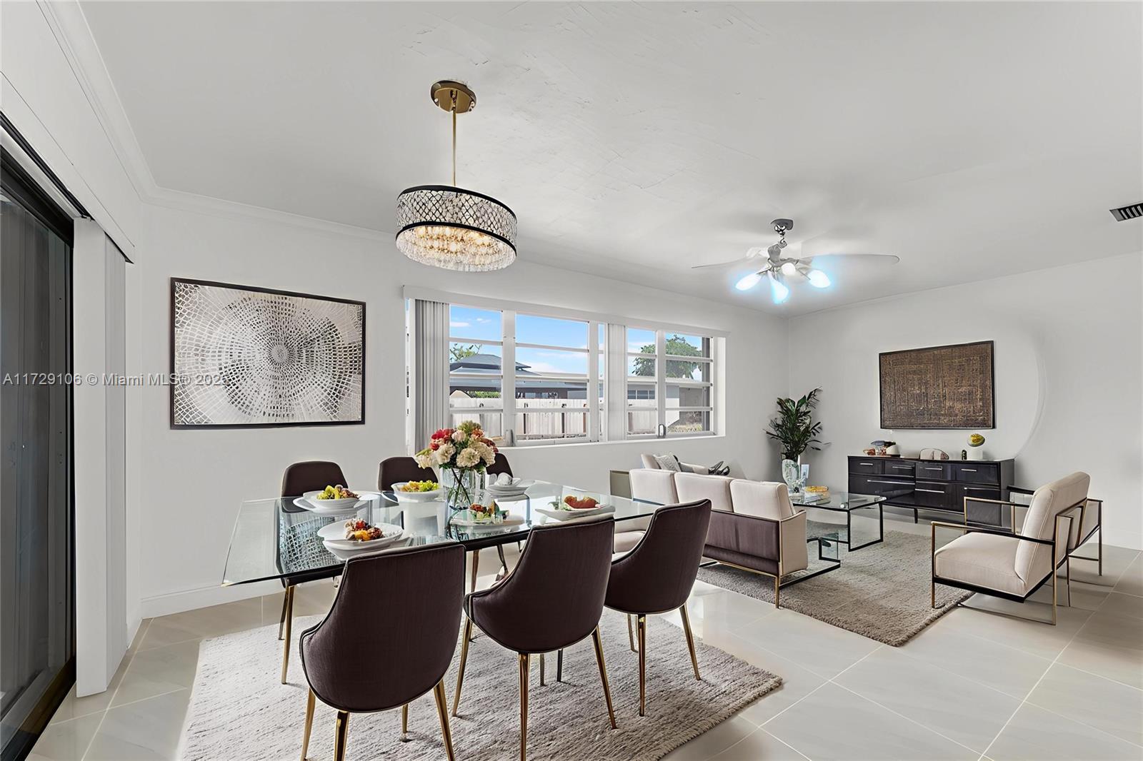 PASADENA LAKES - Residential