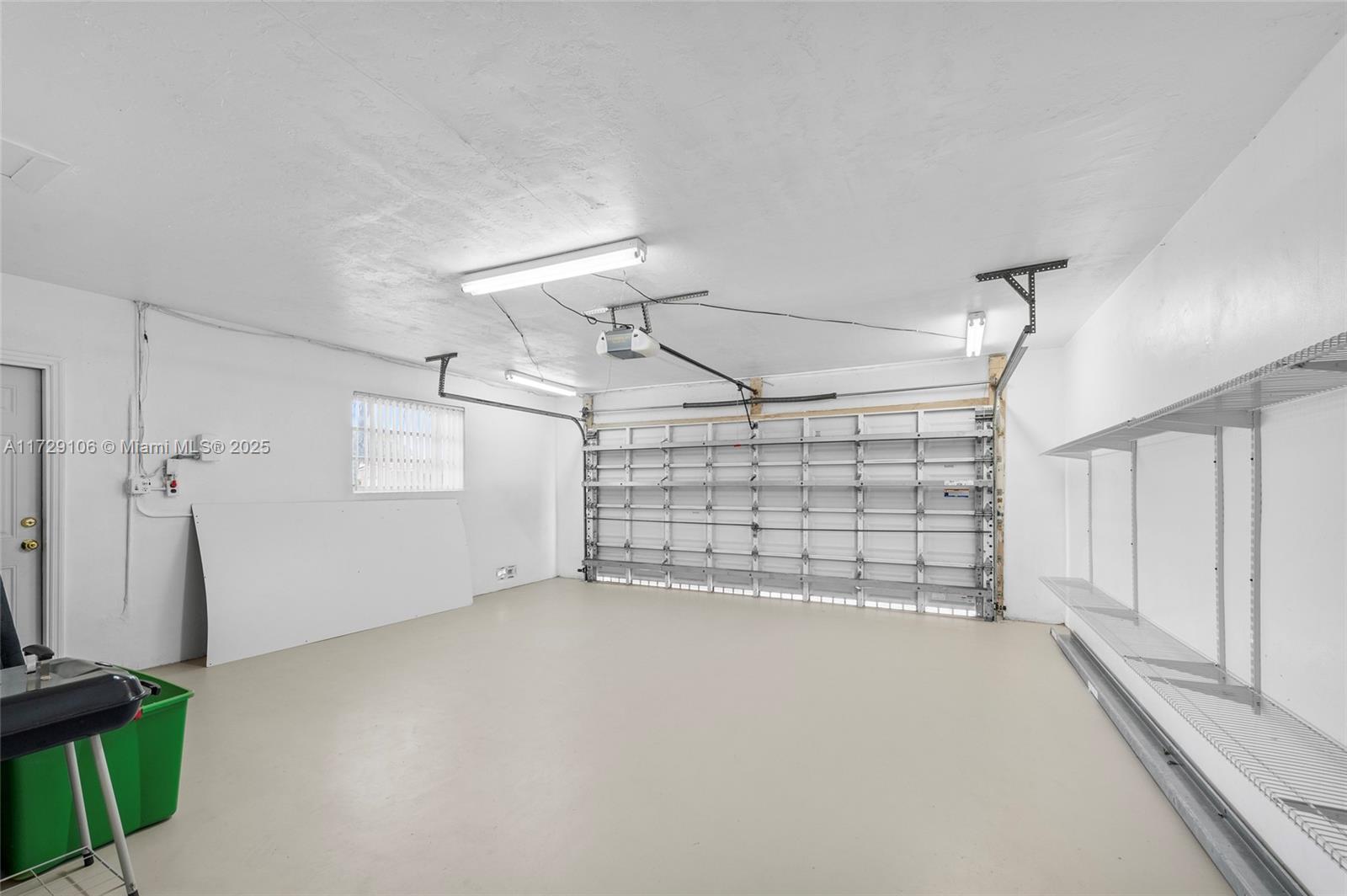 PASADENA LAKES - Residential