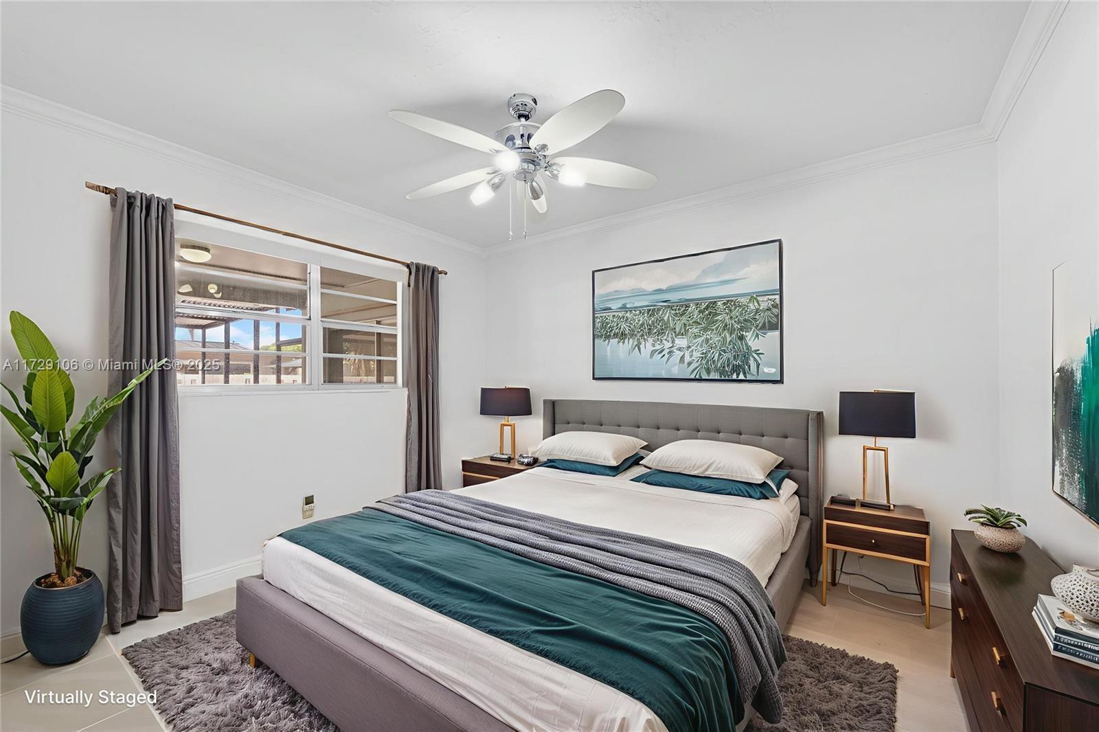 PASADENA LAKES - Residential