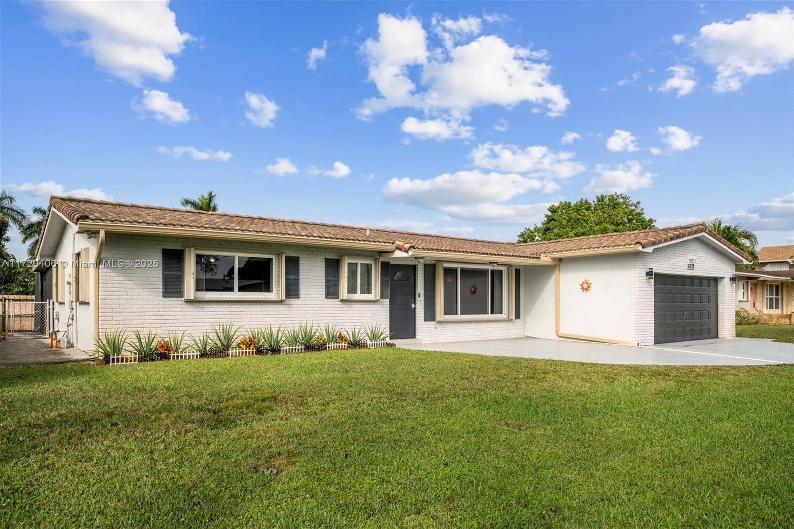 2070 NW 84th Ter