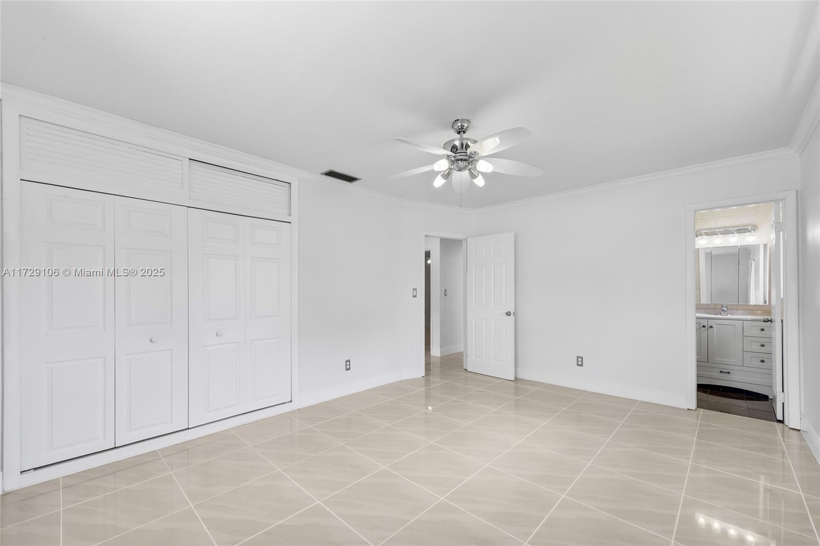 PASADENA LAKES - Residential