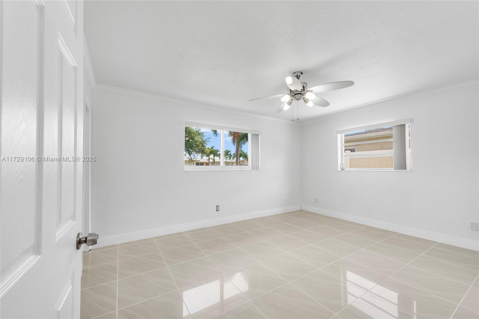 PASADENA LAKES - Residential