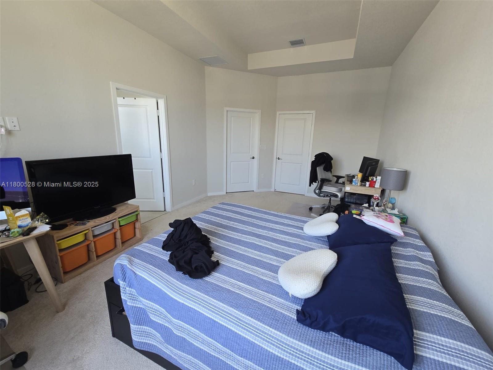 MC RESIDENTIAL - Residential