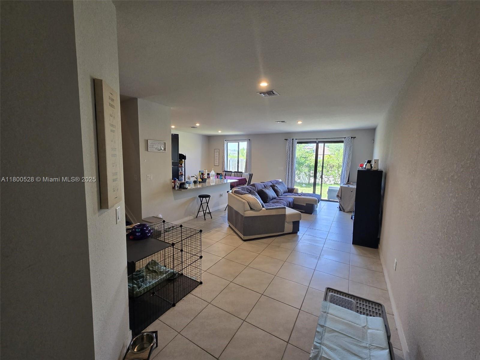 MC RESIDENTIAL - Residential