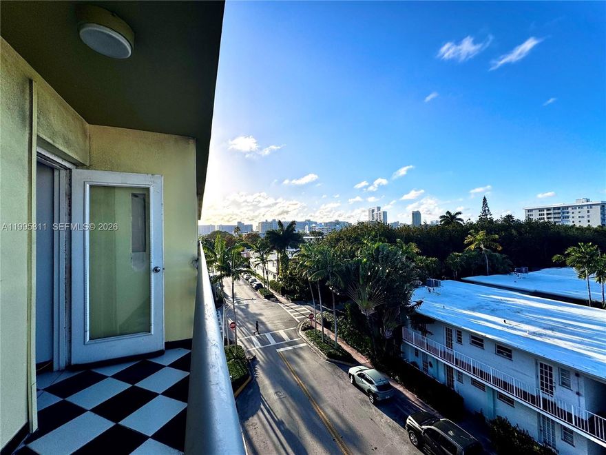 Charming and sunny studio with remodeled kitchen and 5th floor balcony. Unit comes with one assigned (uncovered) parking spot. Convenient location close to Flamingo park, just a few blocks from the beach, and within walking distance of SoBe restaurants, shopping and nightlife. Furnished for quick and convenient tenant move-in, laundry facilities on-site for residents. Quite boutique building in the very heart of SoBe. Call for an appt today!