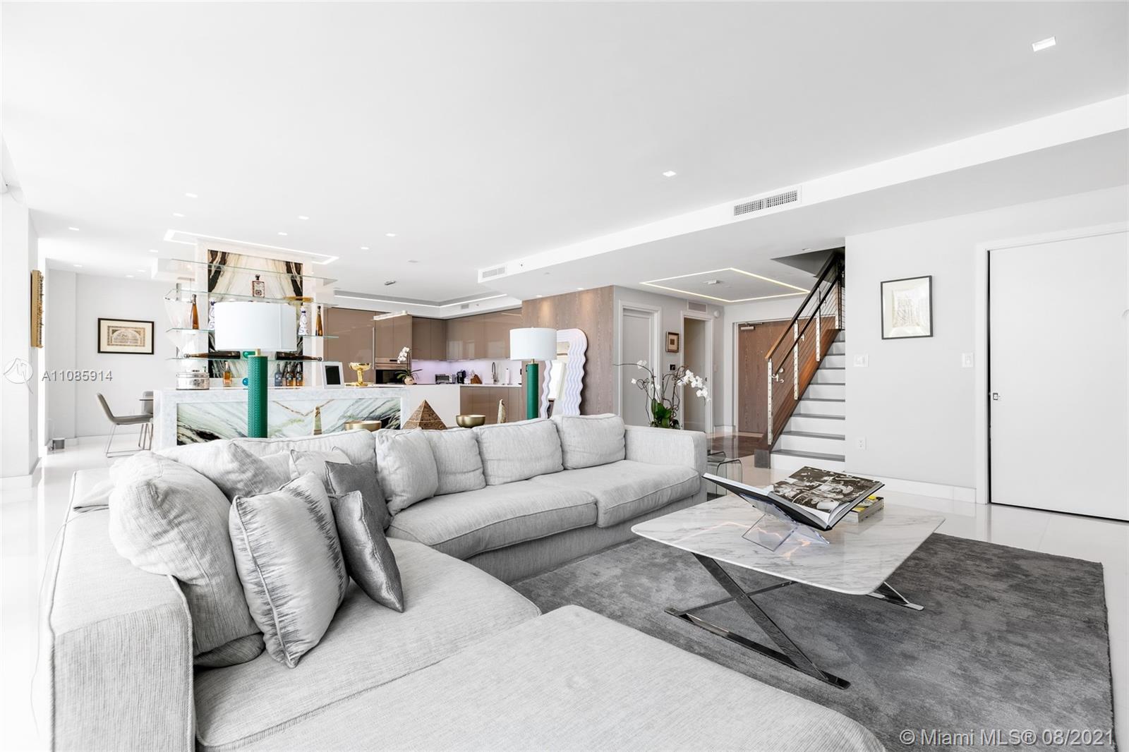 PALAU SUNSET HARBOUR - Residential