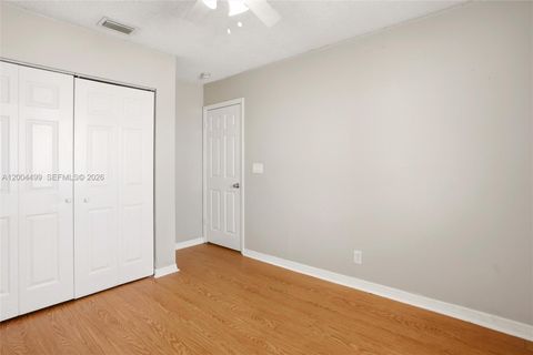 Tiny photo for 1414 E Harmony Lake Cir, Davie, FL 33324 (MLS # A12004499)