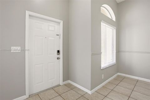 Tiny photo for 1414 E Harmony Lake Cir, Davie, FL 33324 (MLS # A12004499)