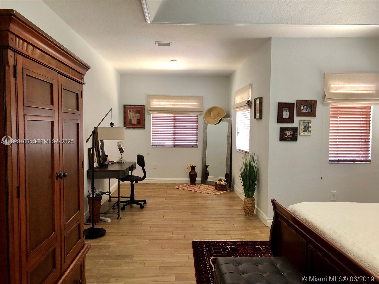 EFM ESTATES SEC 1 - Residential