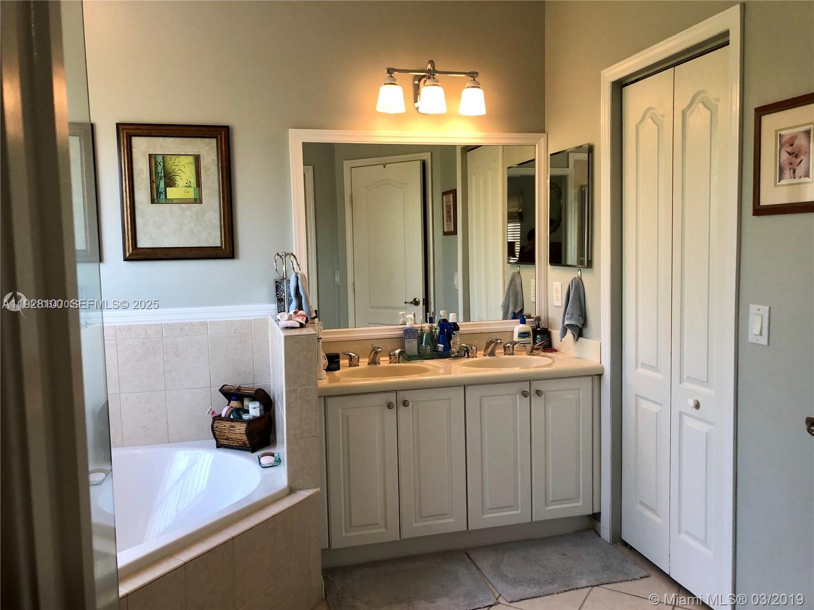 EFM ESTATES SEC 1 - Residential