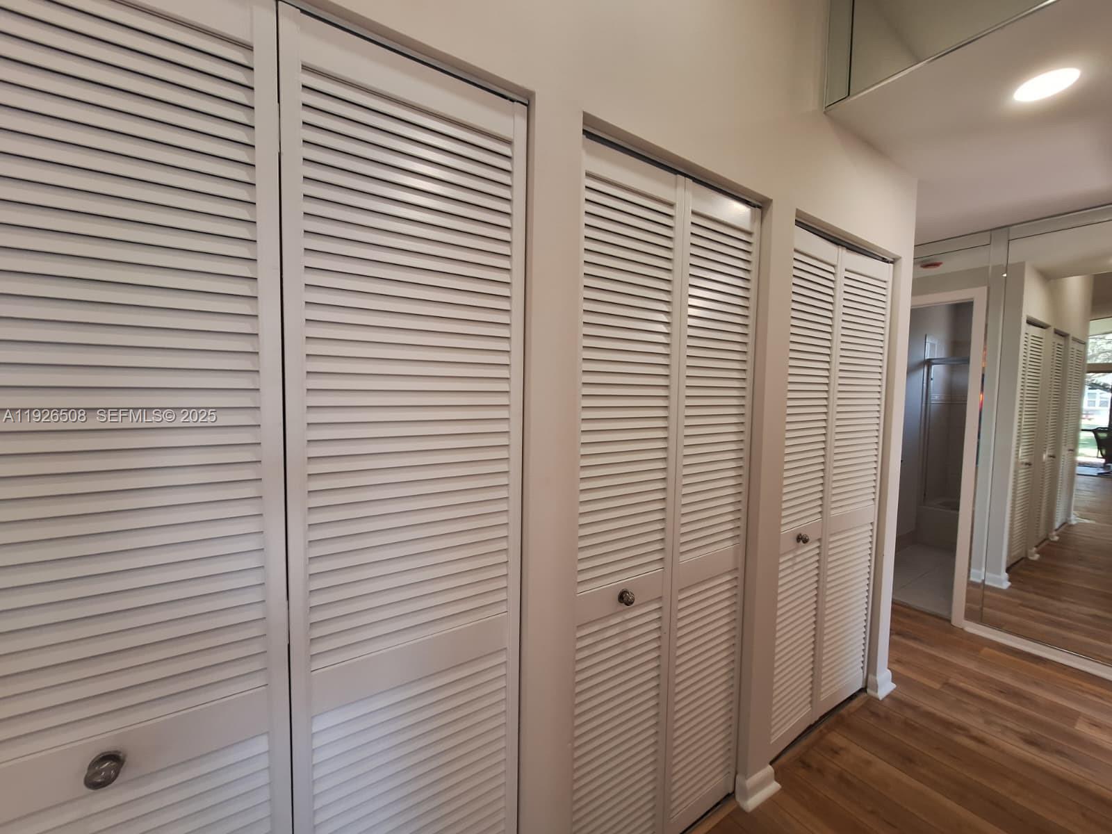 TIMBERWALK II SEC 4 - Residential Lease