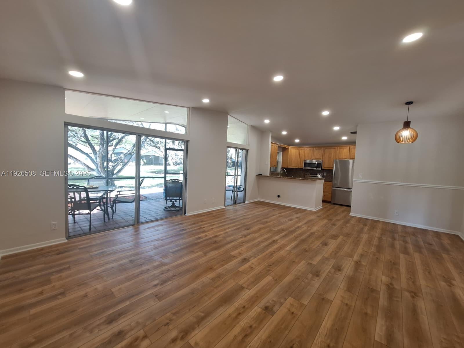 TIMBERWALK II SEC 4 - Residential Lease