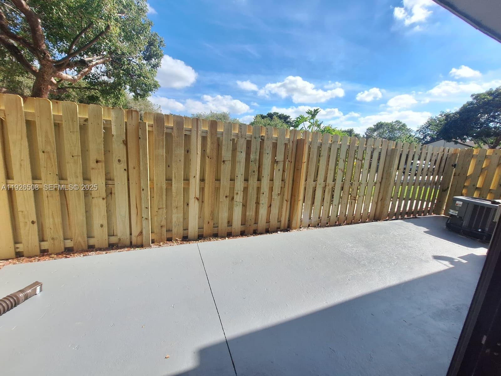 TIMBERWALK II SEC 4 - Residential Lease