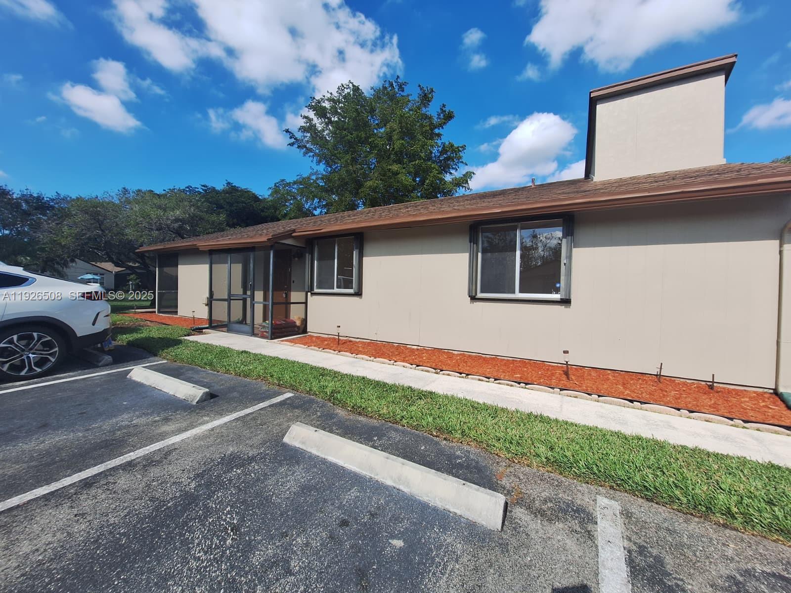 TIMBERWALK II SEC 4 - Residential Lease