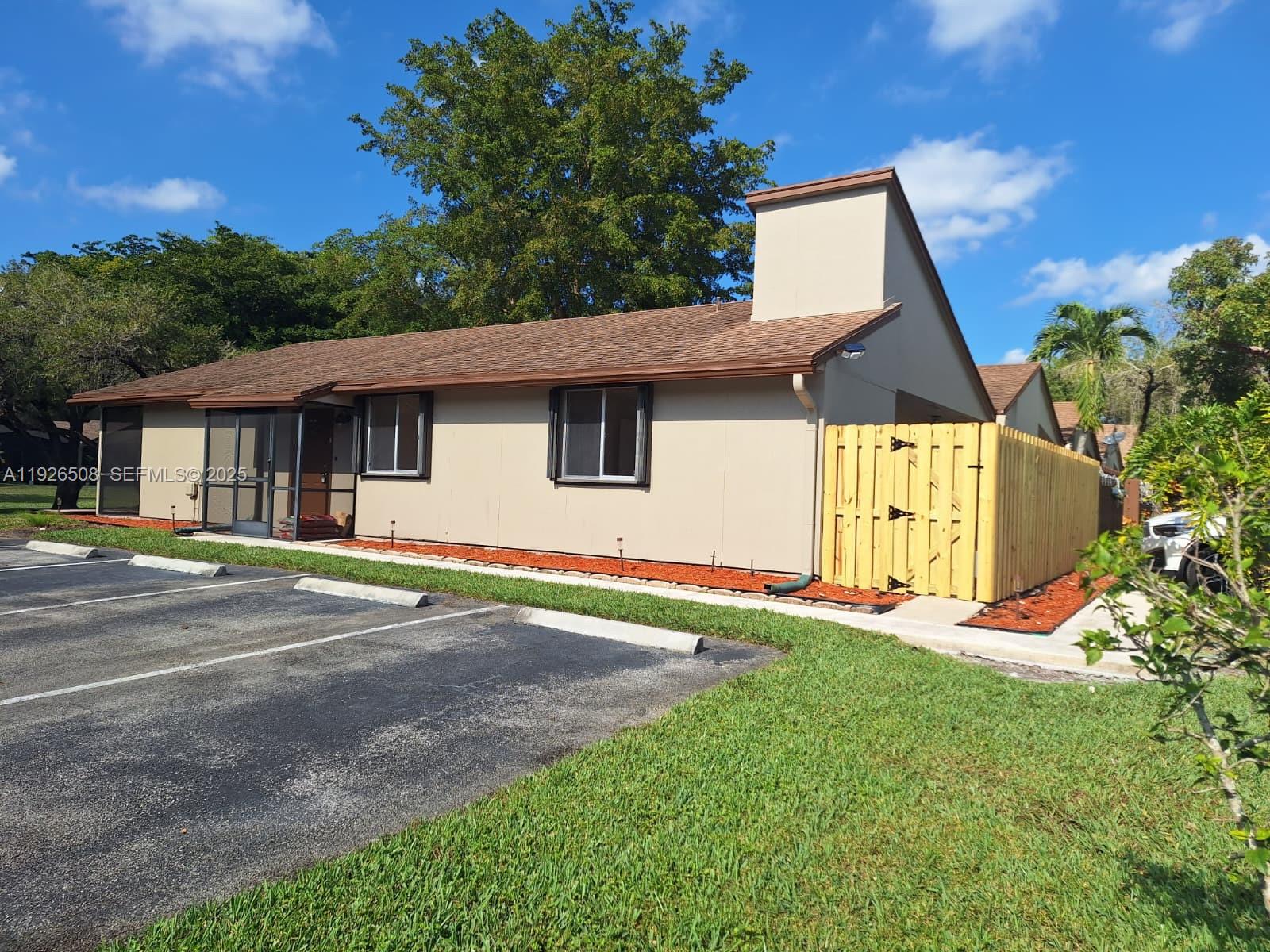 TIMBERWALK II SEC 4 - Residential Lease