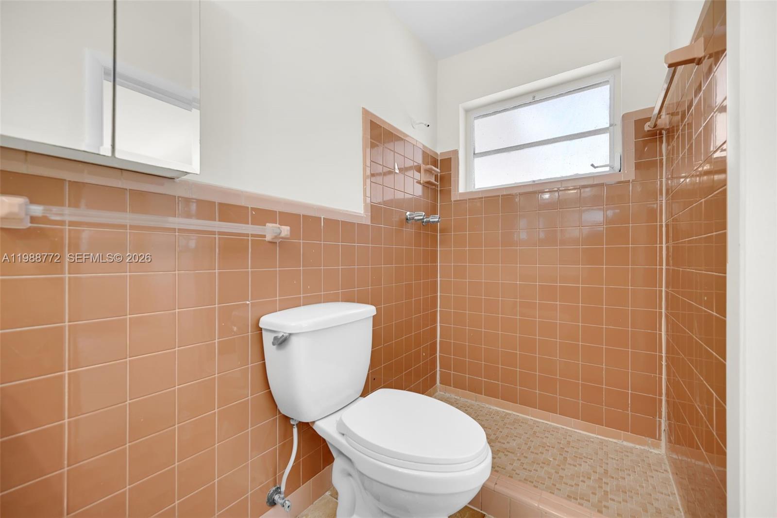 LAKE LAURENCE EST 1ST ADD - Residential