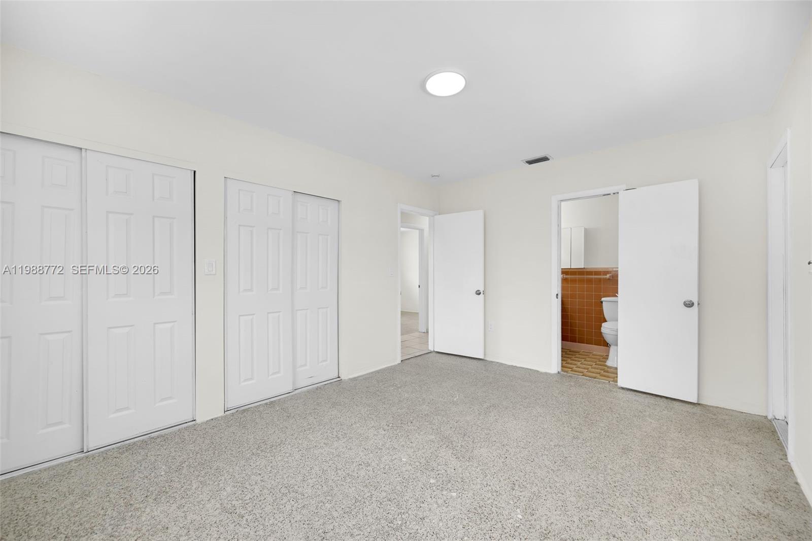 LAKE LAURENCE EST 1ST ADD - Residential