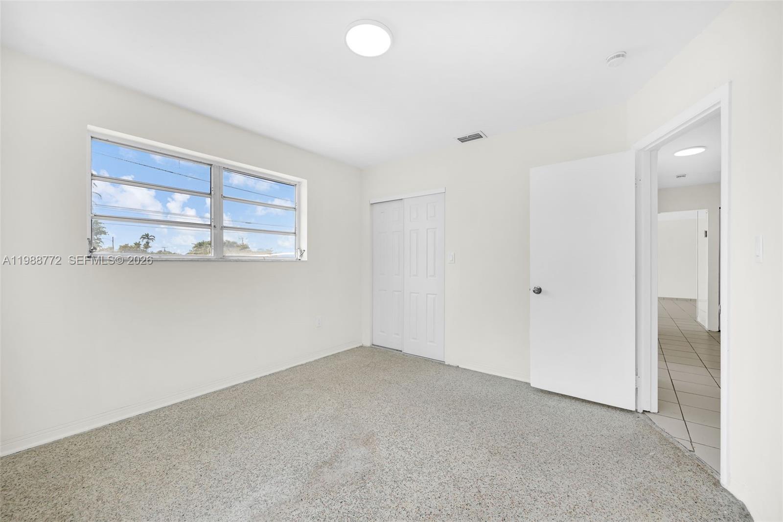 LAKE LAURENCE EST 1ST ADD - Residential