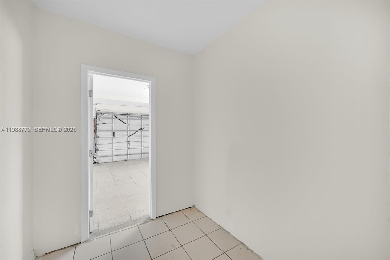 LAKE LAURENCE EST 1ST ADD - Residential