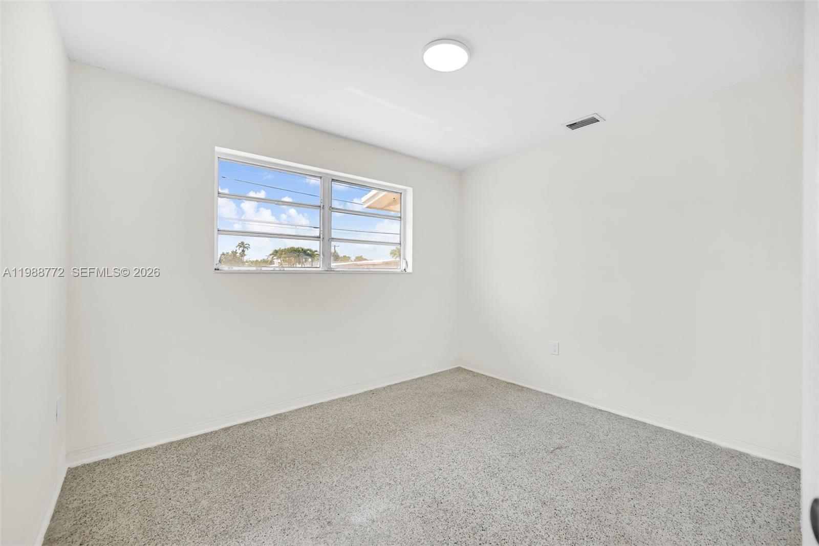 LAKE LAURENCE EST 1ST ADD - Residential