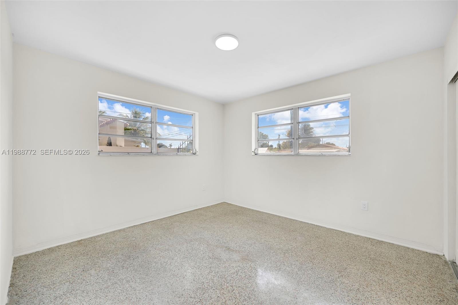 LAKE LAURENCE EST 1ST ADD - Residential