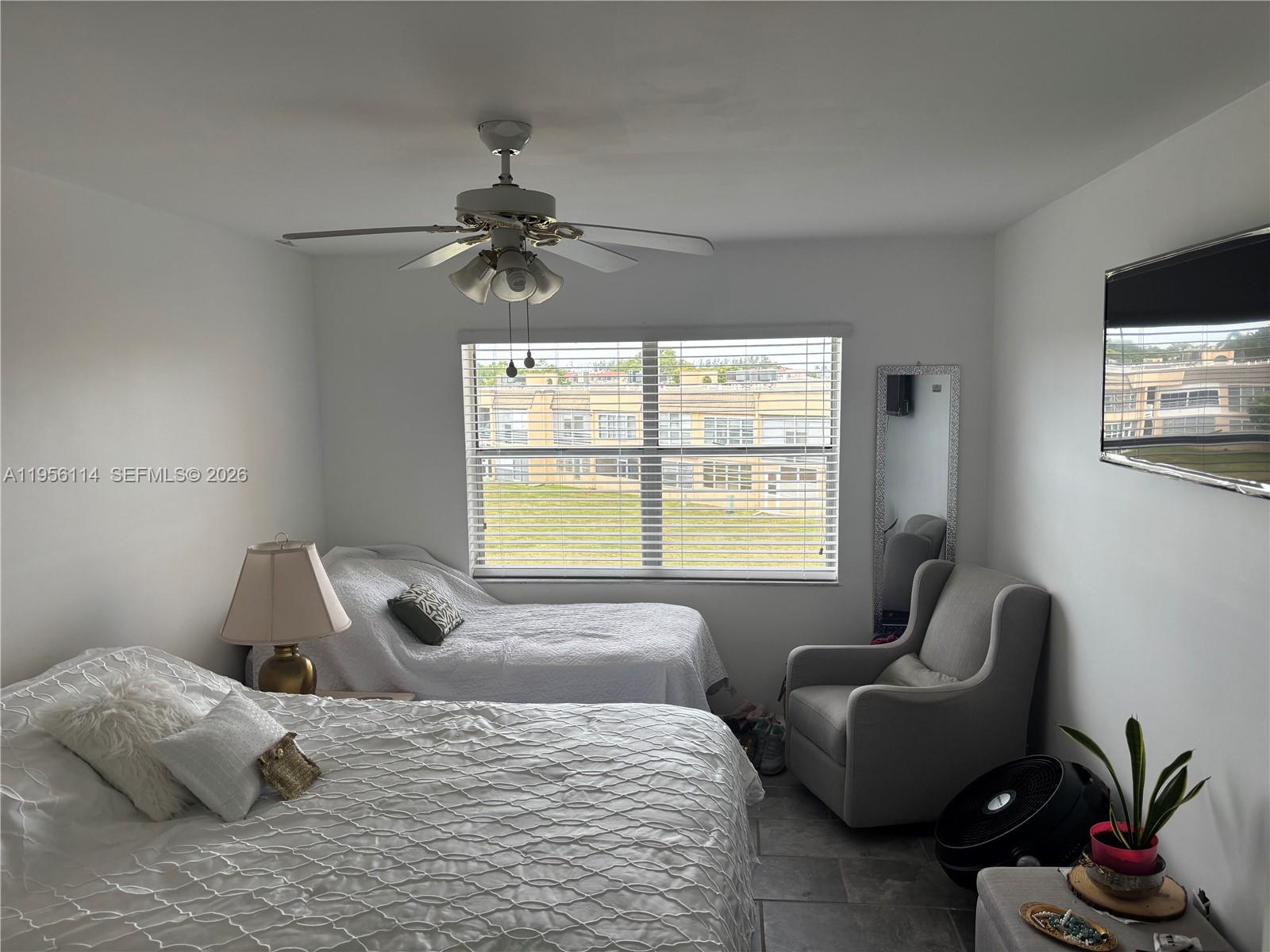 SUNRISE LAKES 90 CONDO - Residential