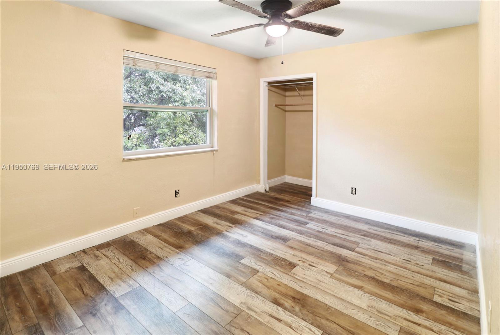 FORT LAUDERDALE TRUCK FAR - Residential