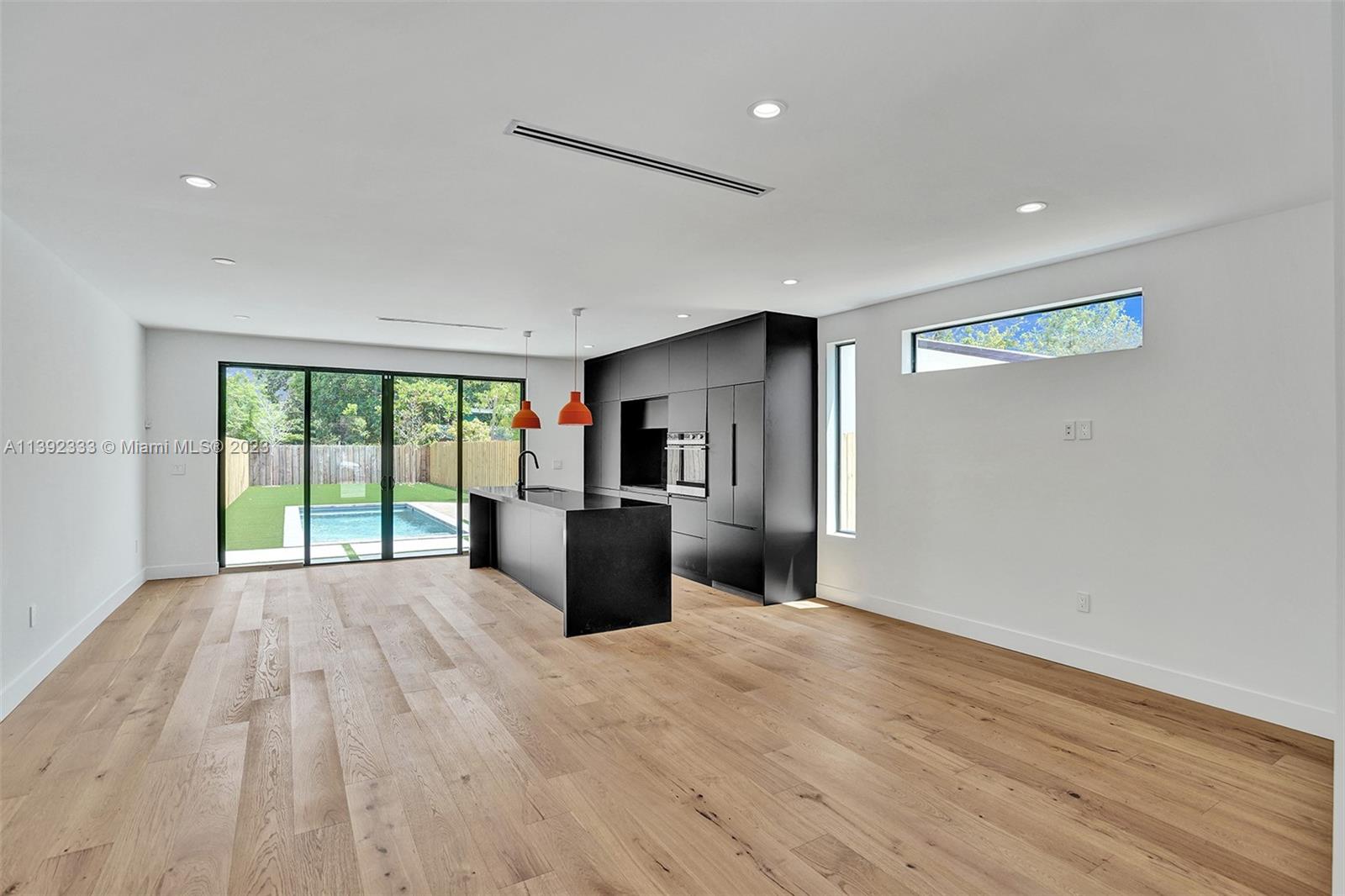 RAILWAY SHOPS ADDN 2ND AM - Residential Lease