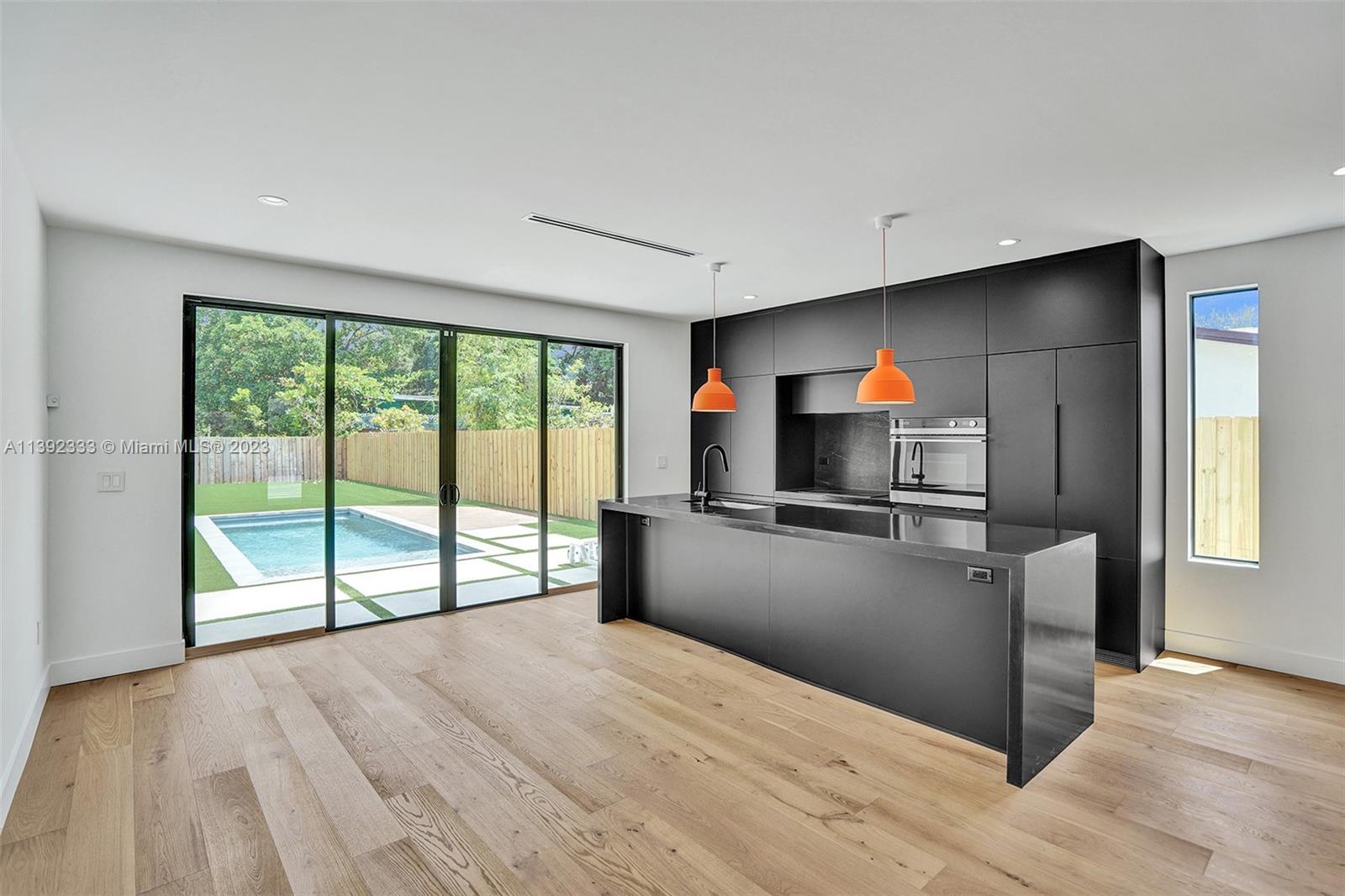 RAILWAY SHOPS ADDN 2ND AM - Residential Lease