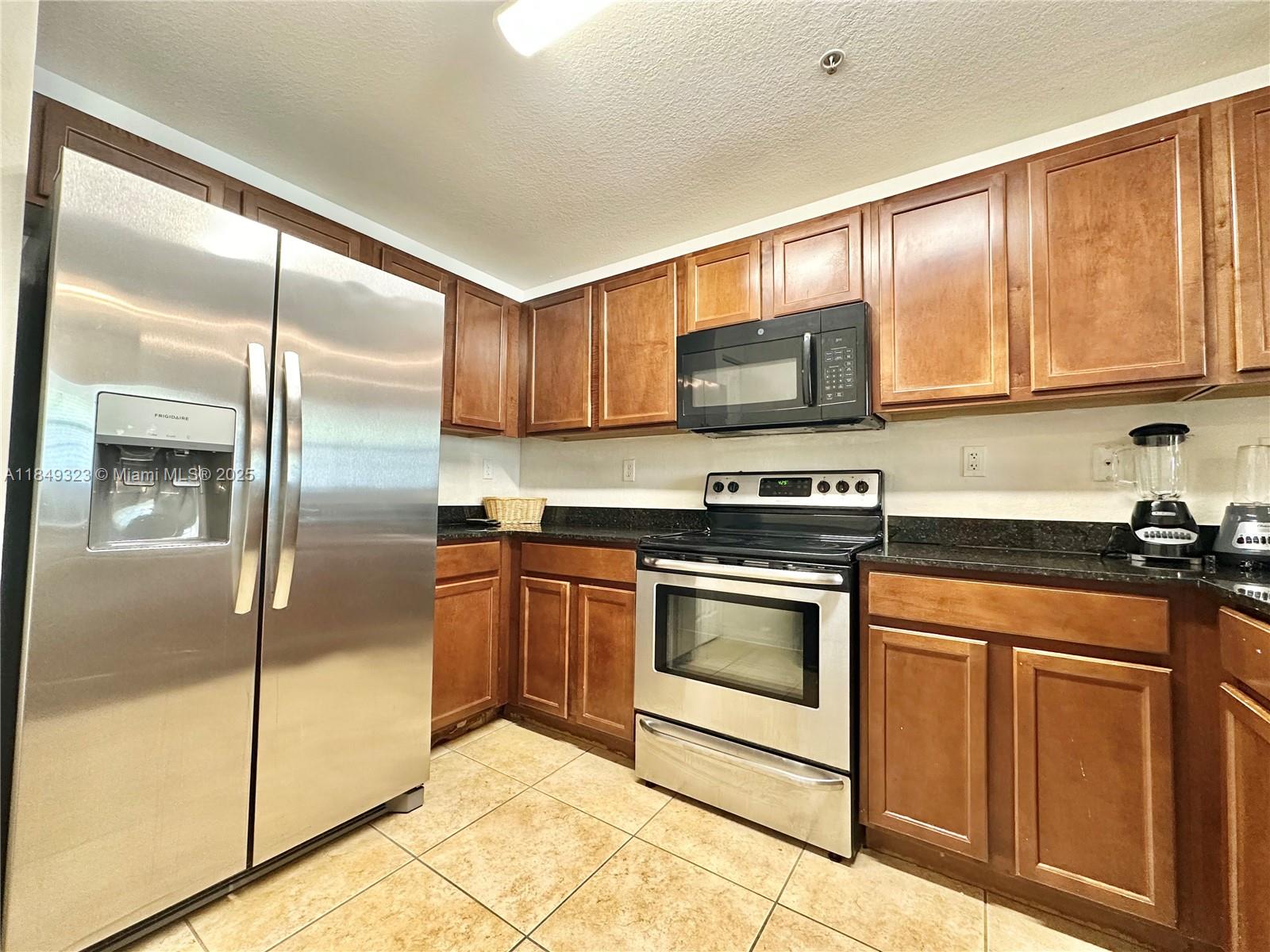 CORONADO AT DORAL III CON - Residential