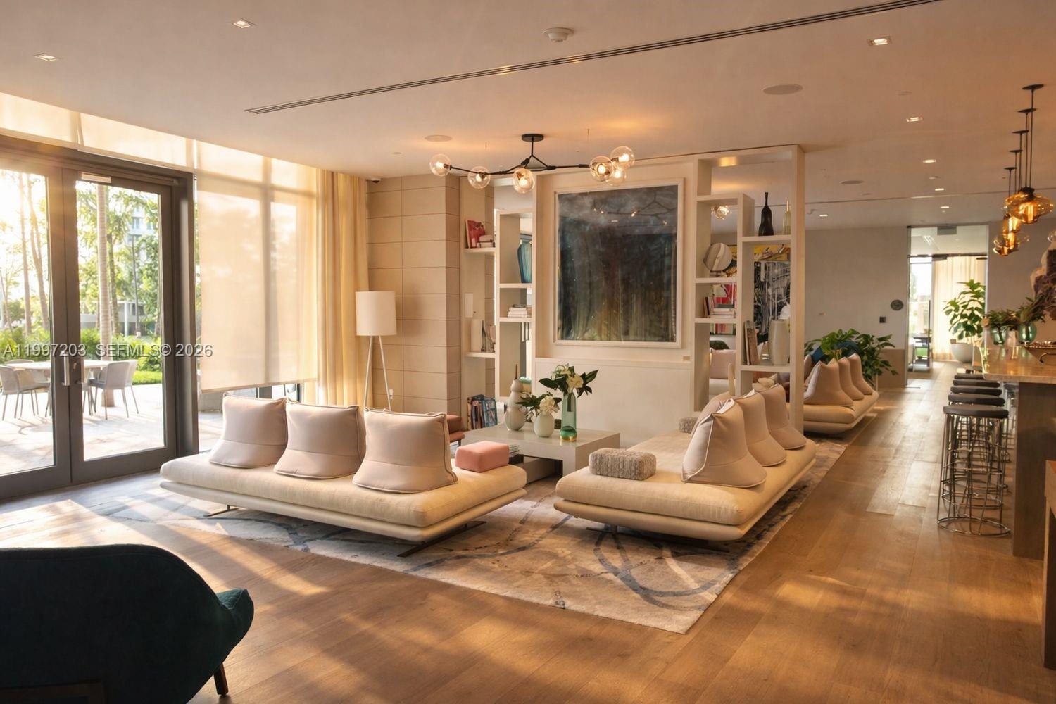 PARAISO BAY CONDO - Residential