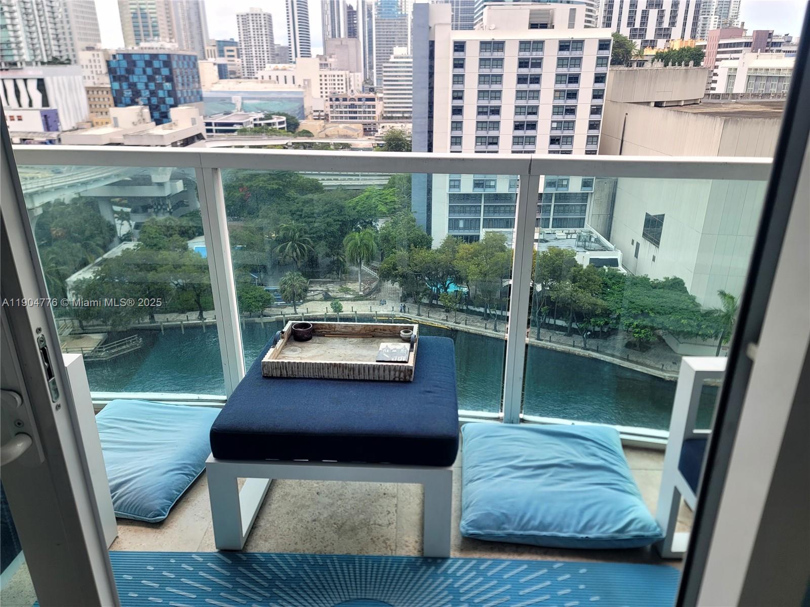 BRICKELL ON THE RIVER N T - Residential Lease