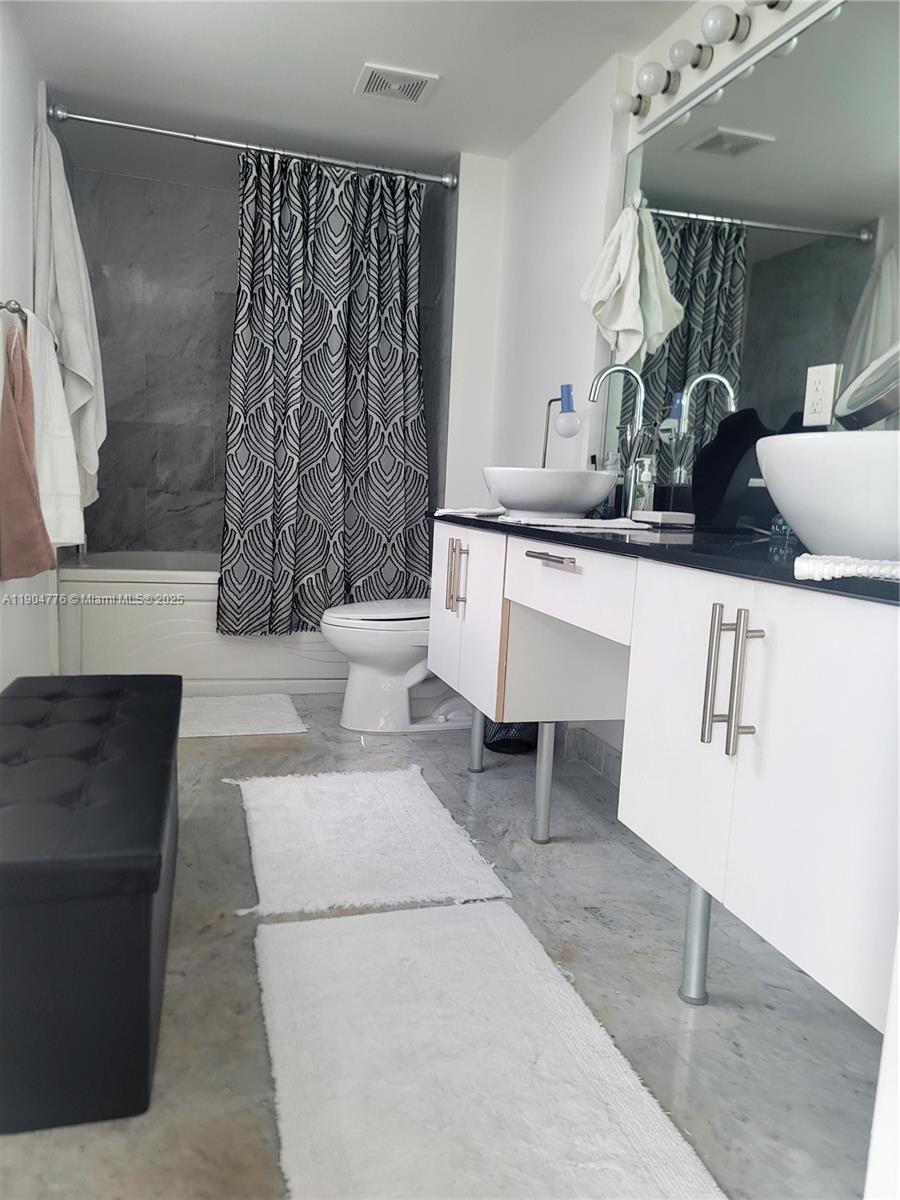 BRICKELL ON THE RIVER N T - Residential Lease