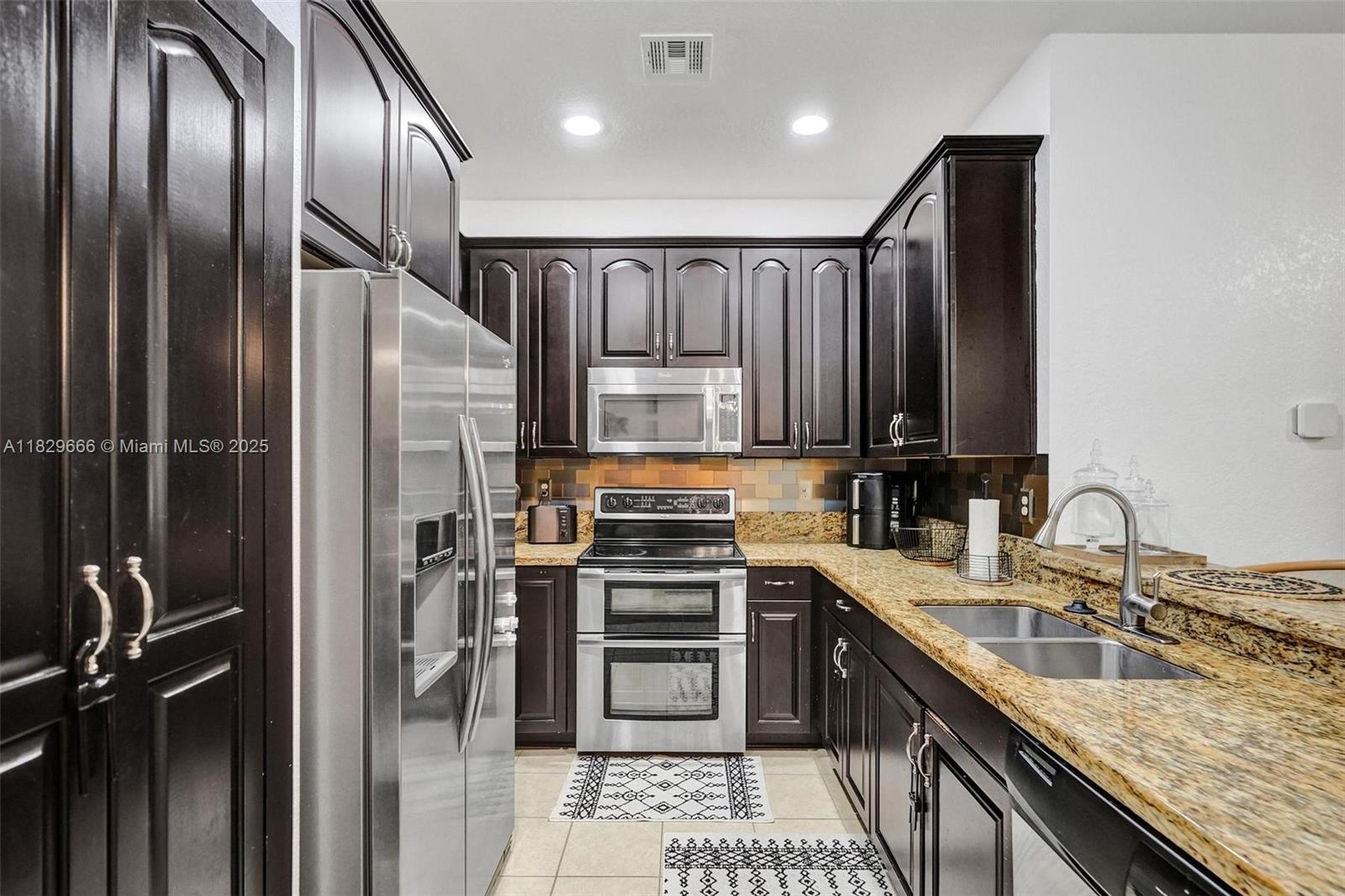 MIRAMAR RESIDENTIAL PLAT - Residential