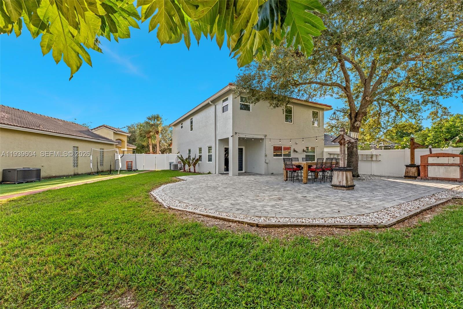 LAKES OF WESTERN PINES RE - Residential