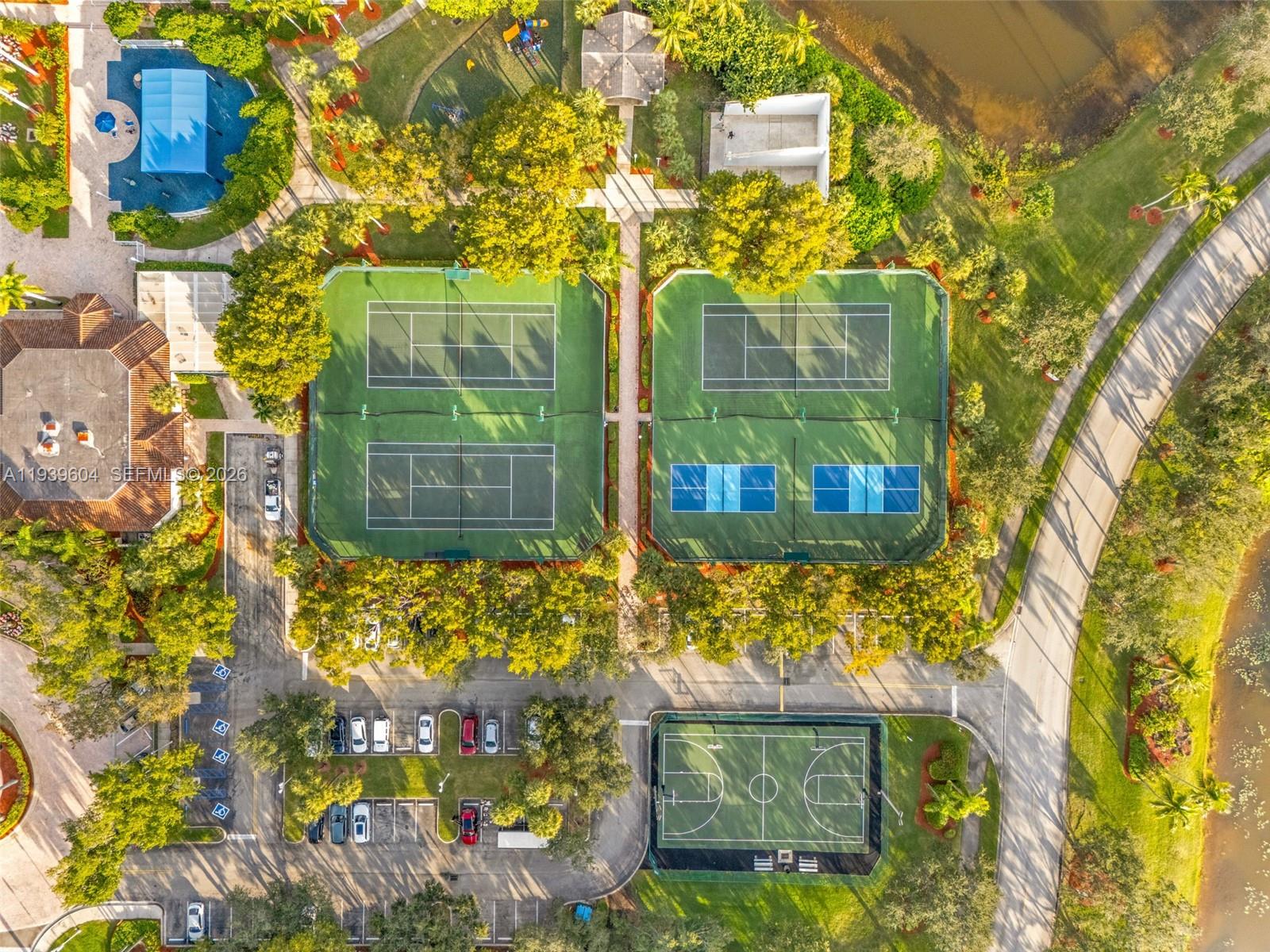 LAKES OF WESTERN PINES RE - Residential