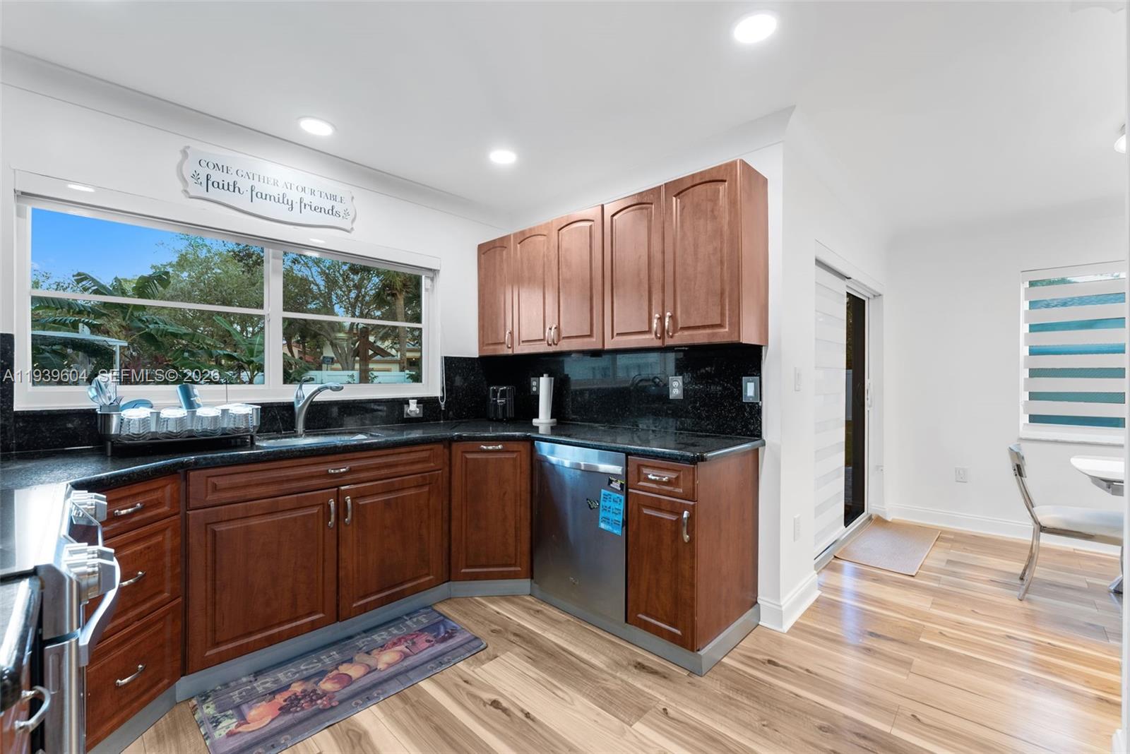 LAKES OF WESTERN PINES RE - Residential